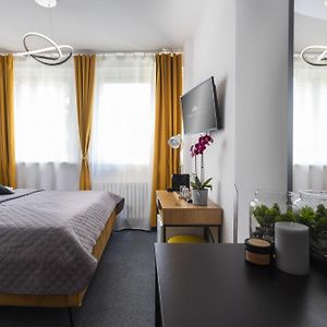 Hotel Amity